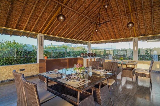 Luxury Restaurants in Jim Corbett National Park